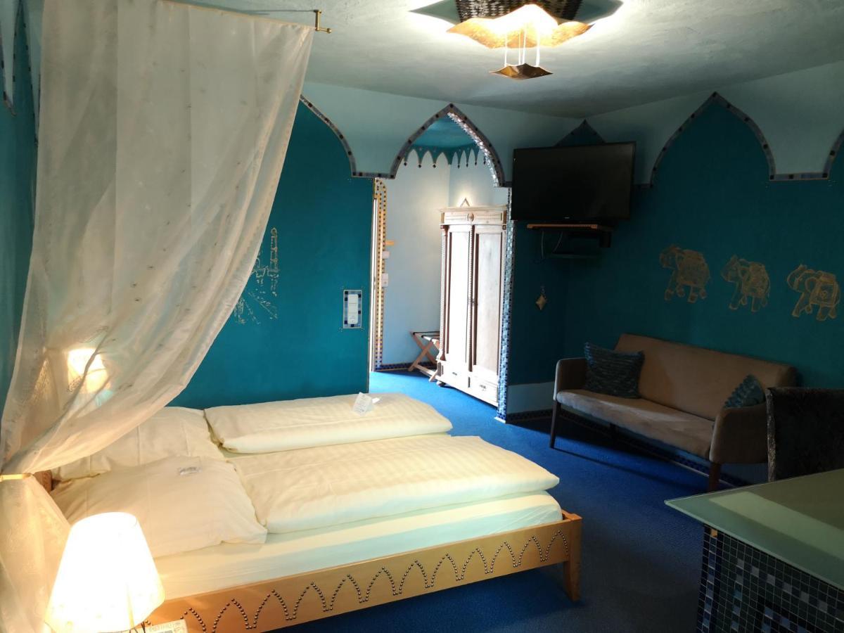 Hotel Goldflair Am Rathaus Korbach Bagian luar foto