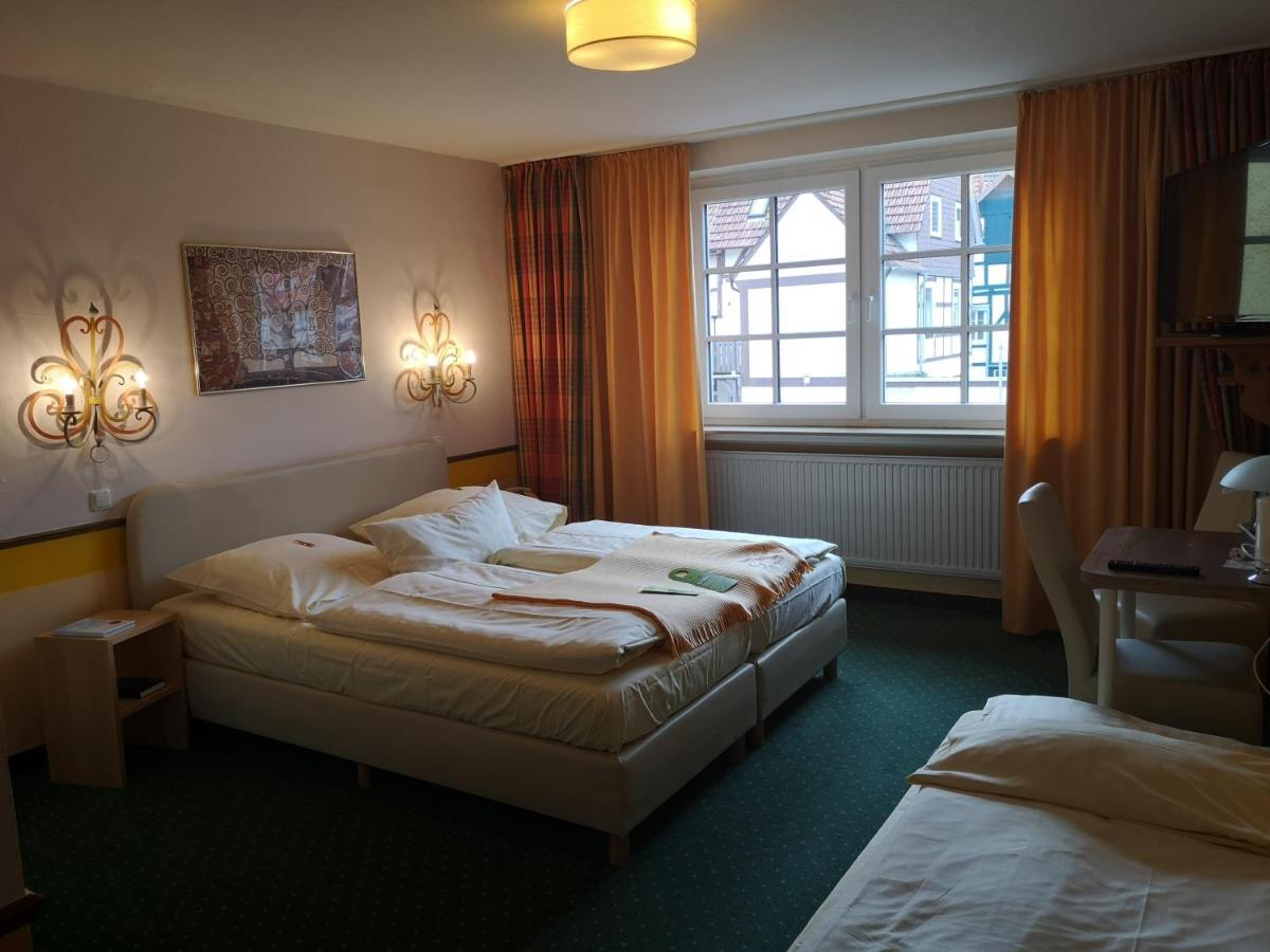Hotel Goldflair Am Rathaus Korbach Bagian luar foto